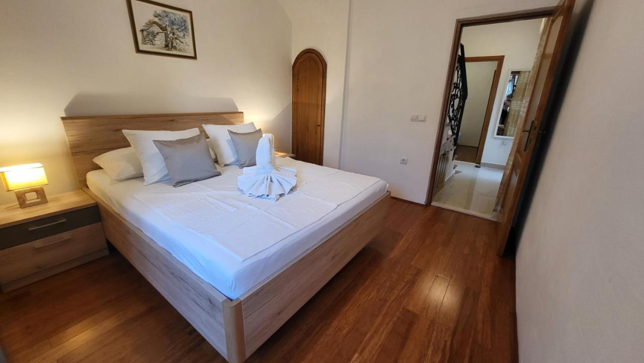 Stone House Apartments Didini Dvori Lumbarda Kültér fotó