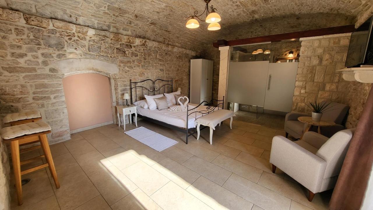 Stone House Apartments Didini Dvori Lumbarda Kültér fotó