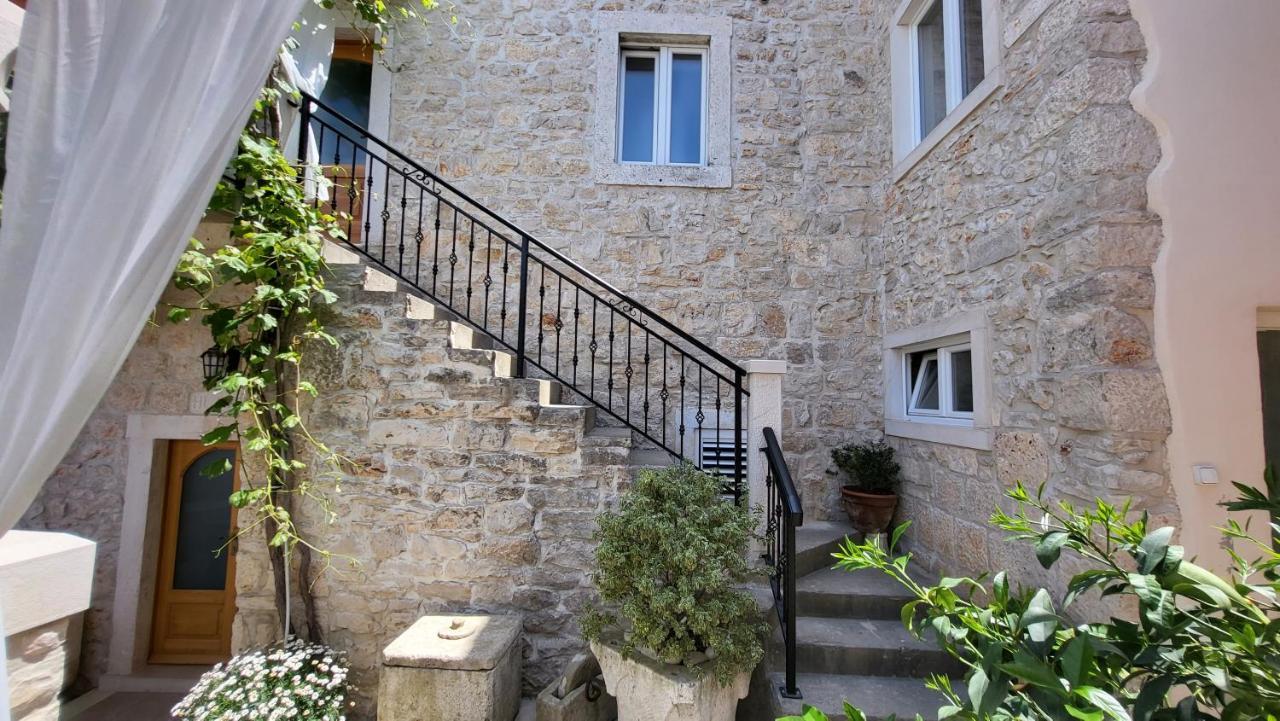 Stone House Apartments Didini Dvori Lumbarda Kültér fotó