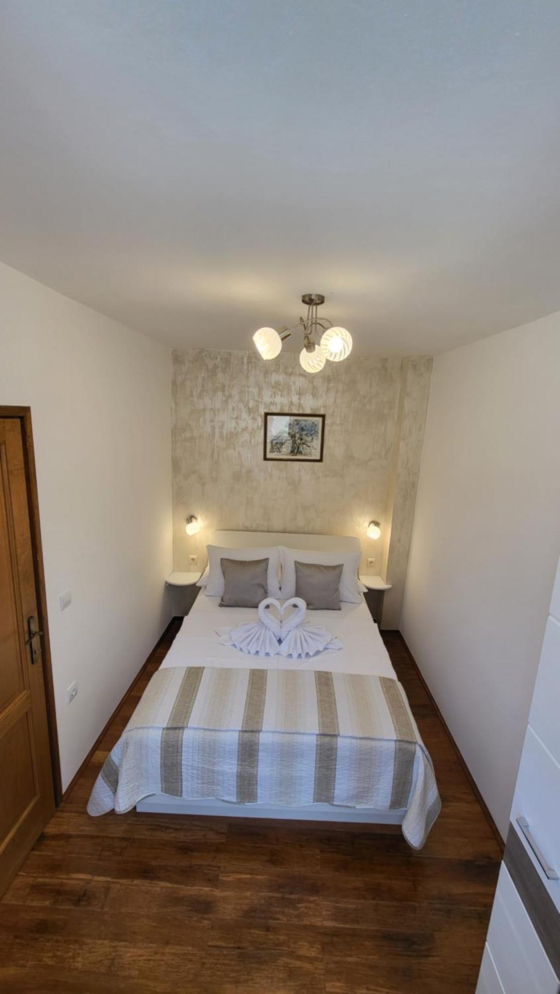 Stone House Apartments Didini Dvori Lumbarda Szoba fotó