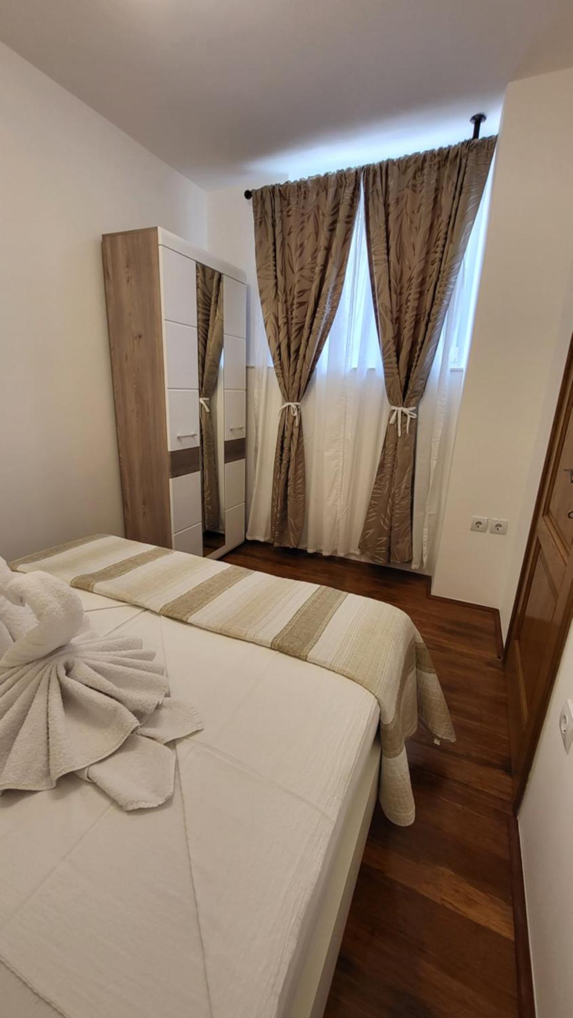 Stone House Apartments Didini Dvori Lumbarda Kültér fotó